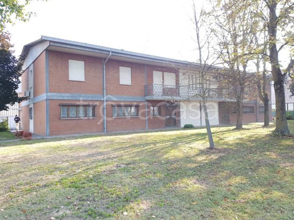 appartamento in vendita a Castello d'Argile