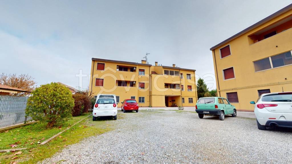 appartamento in vendita a Castello d'Argile