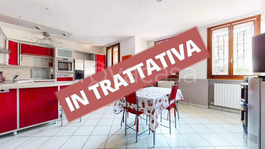 casa indipendente in vendita a Castello d'Argile