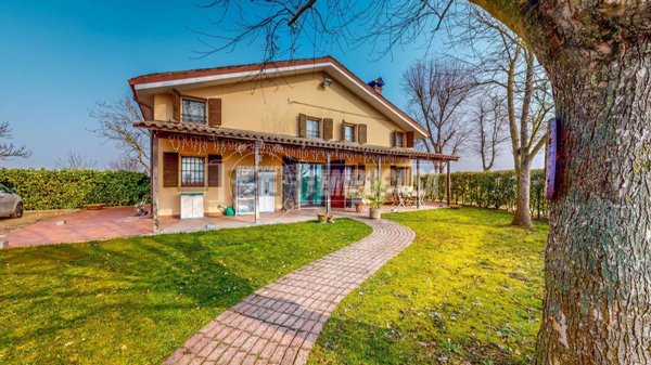 appartamento in vendita a Castello d'Argile