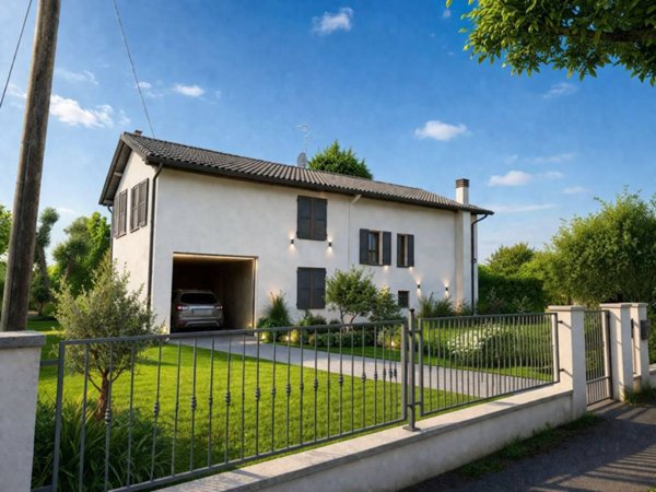 casa indipendente in vendita a Castello d'Argile