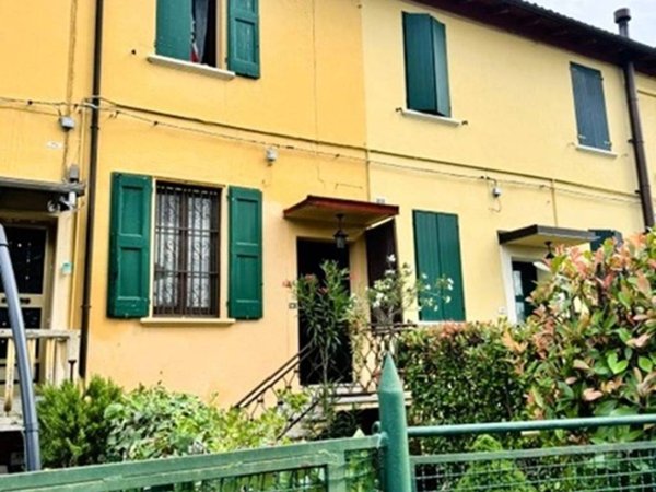 casa indipendente in vendita a Castello d'Argile