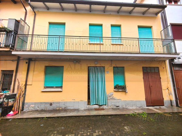 casa indipendente in vendita a Castello d'Argile