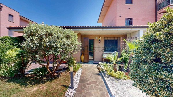 casa indipendente in vendita a Castello d'Argile