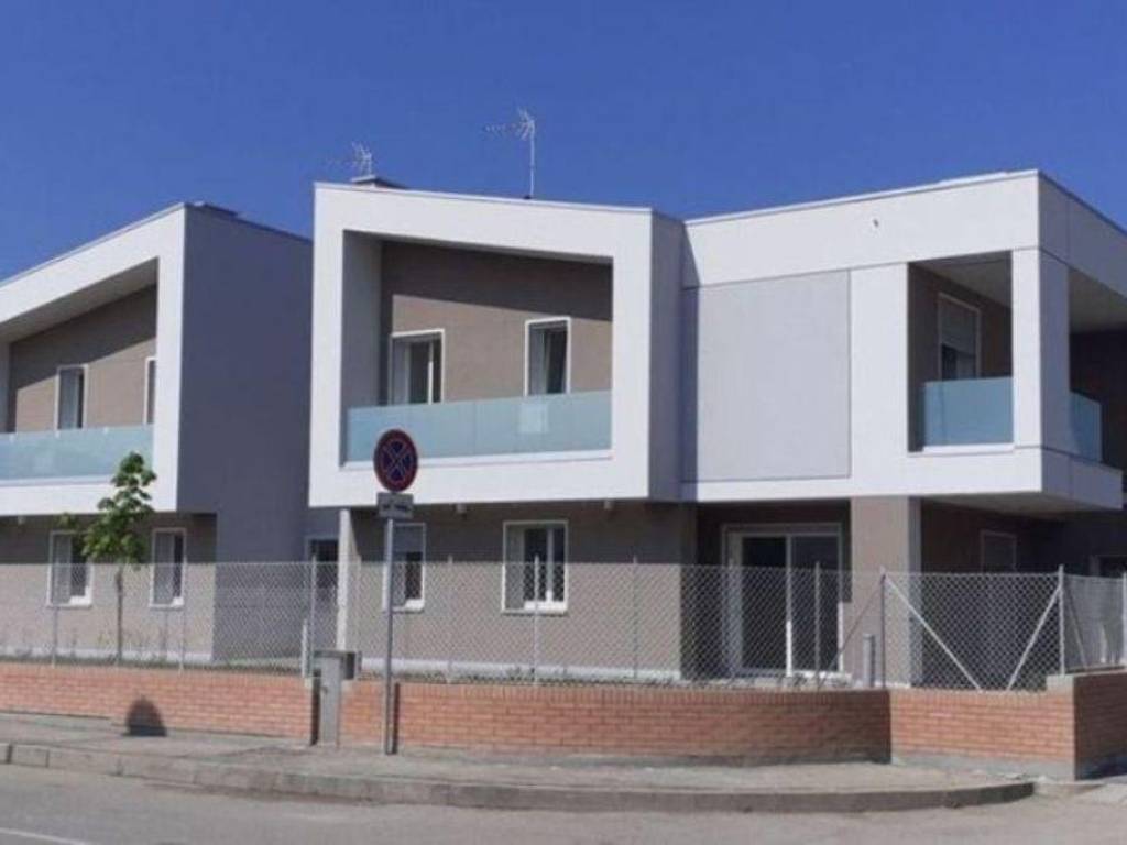 casa indipendente in vendita a Castel Maggiore