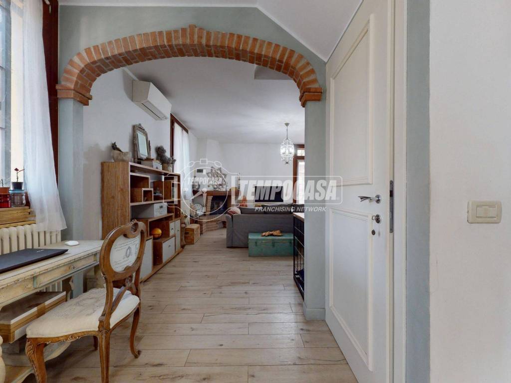 casa indipendente in vendita a Castel Maggiore in zona Sabbiuno