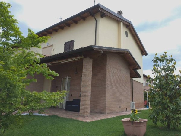 casa indipendente in vendita a Castel Maggiore