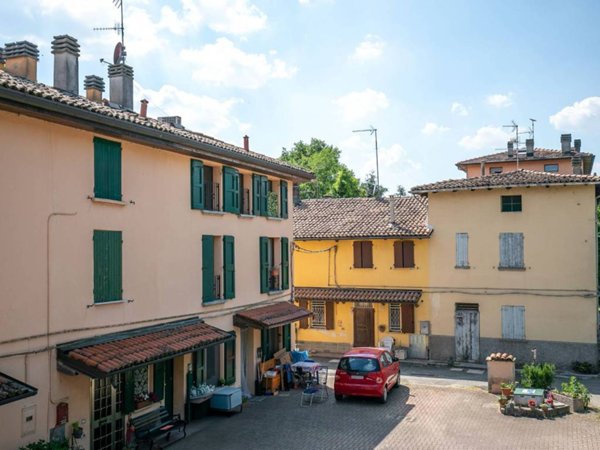 casa indipendente in vendita a Castel Maggiore in zona Castiglia