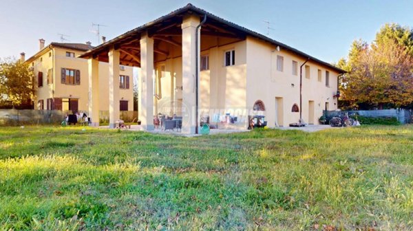 casa indipendente in vendita a Castel Maggiore