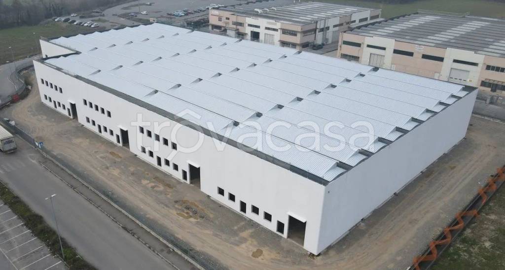 locale commerciale in vendita a Castel Maggiore