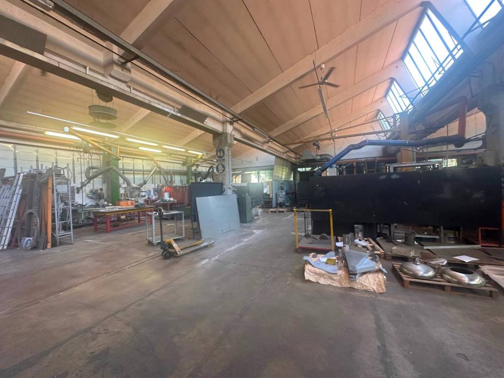 capannone in vendita a Castel Maggiore