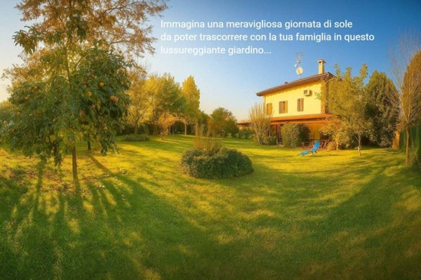 casa indipendente in vendita a Castel Maggiore in zona Sabbiuno