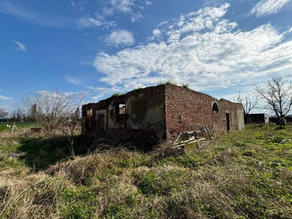 casa indipendente in vendita a Castel Maggiore in zona Sabbiuno