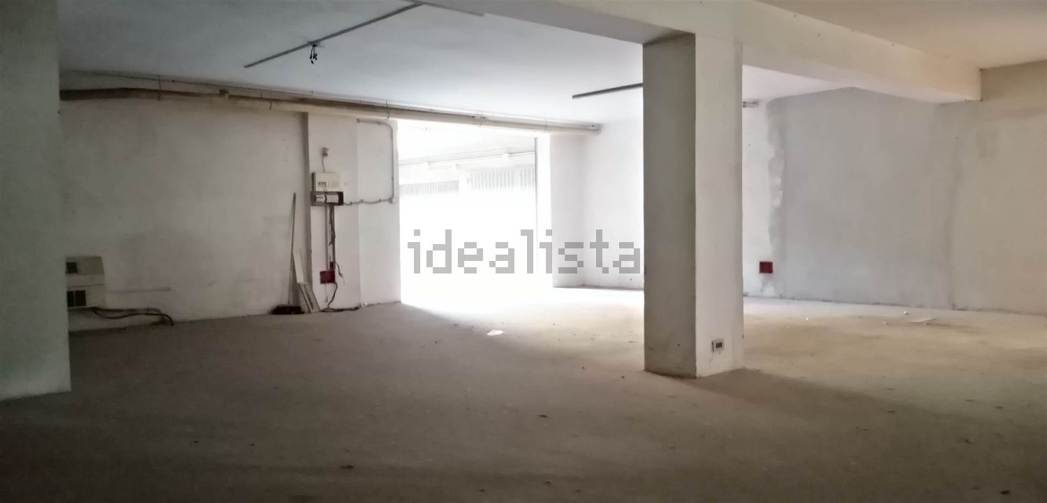 locale di sgombero in vendita a Castel Maggiore