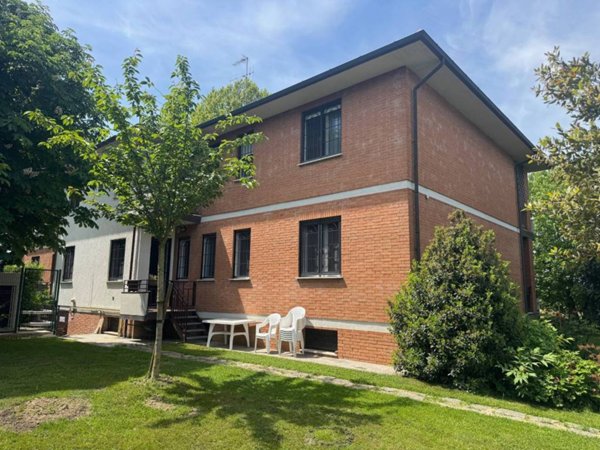 appartamento in vendita a Castel Maggiore in zona Sabbiuno