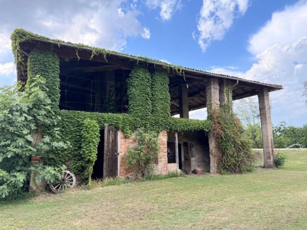 casa indipendente in vendita a Castel Maggiore in zona Sabbiuno