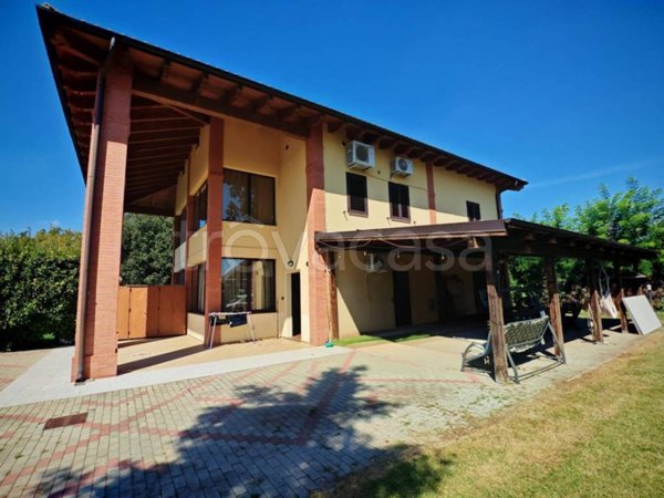 casa indipendente in vendita a Castel Maggiore in zona Boschetto