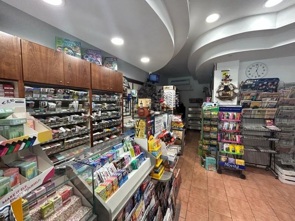 negozio in vendita a Castel San Pietro Terme