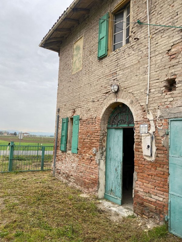 pentavano in vendita a Castel San Pietro Terme