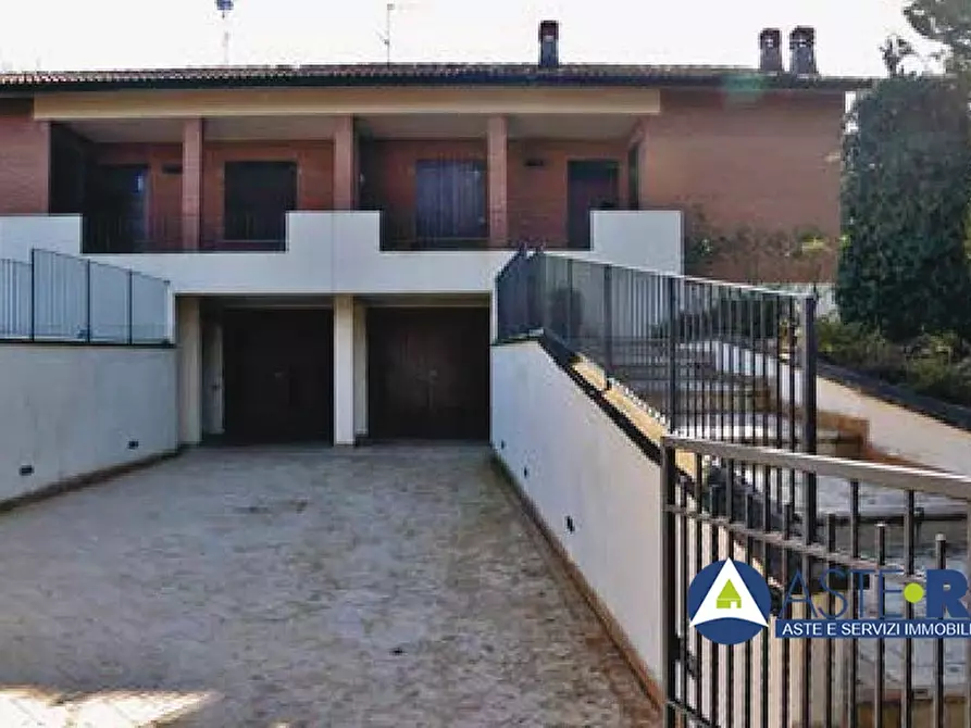 casa indipendente in vendita a Castel San Pietro Terme in zona Magione