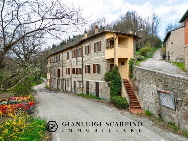 casa indipendente in vendita a Castel San Pietro Terme in zona Montecalderaro
