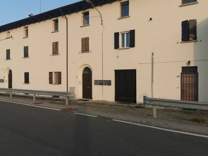 appartamento in vendita a Castel San Pietro Terme in zona Osteria Grande