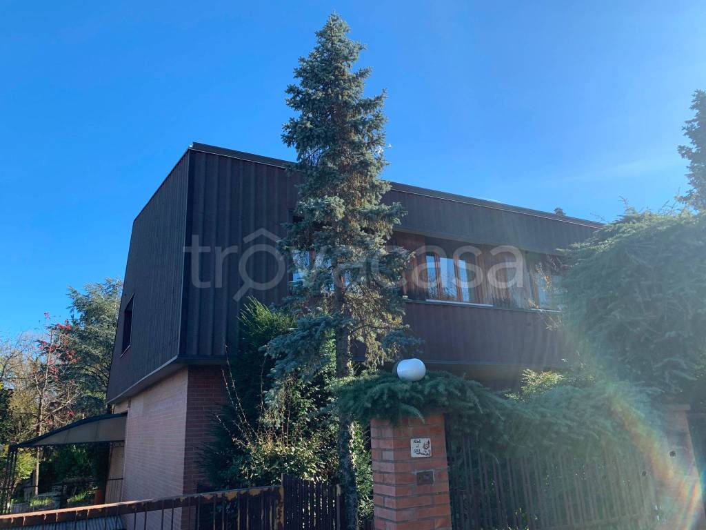 casa indipendente in vendita a Castel San Pietro Terme