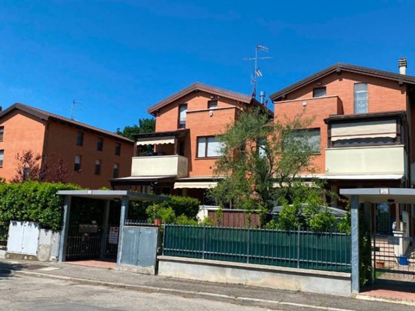 appartamento in vendita a Castel San Pietro Terme in zona Osteria Grande