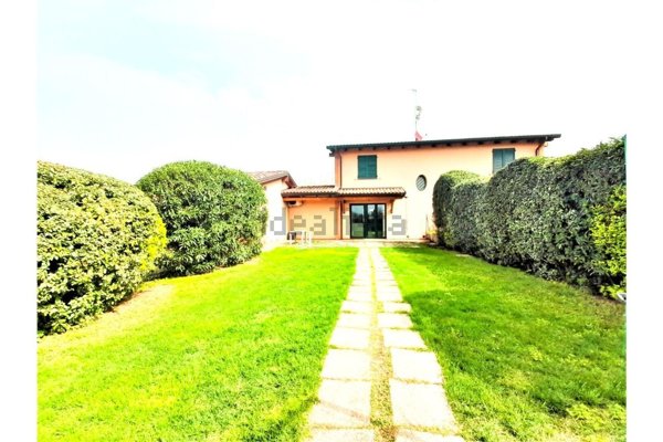 appartamento in vendita a Castel San Pietro Terme in zona Osteria Grande