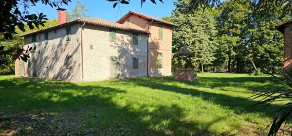 casale in vendita a Castel San Pietro Terme