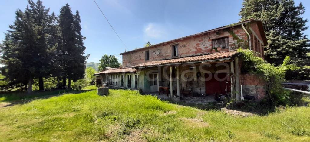 casa indipendente in vendita a Castel San Pietro Terme in zona Montecalderaro