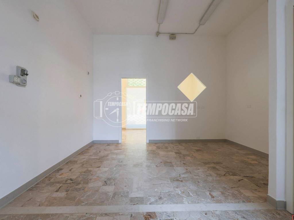negozio in vendita a Castel San Pietro Terme