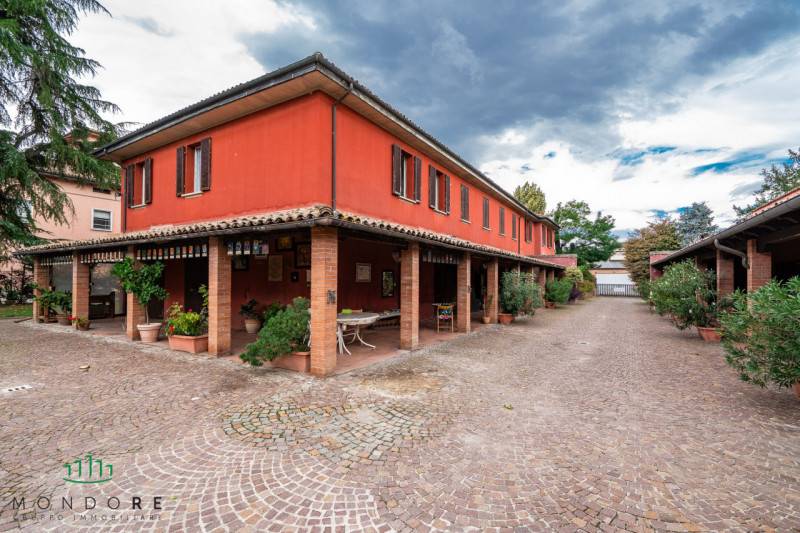 villa in vendita a Castel San Pietro Terme