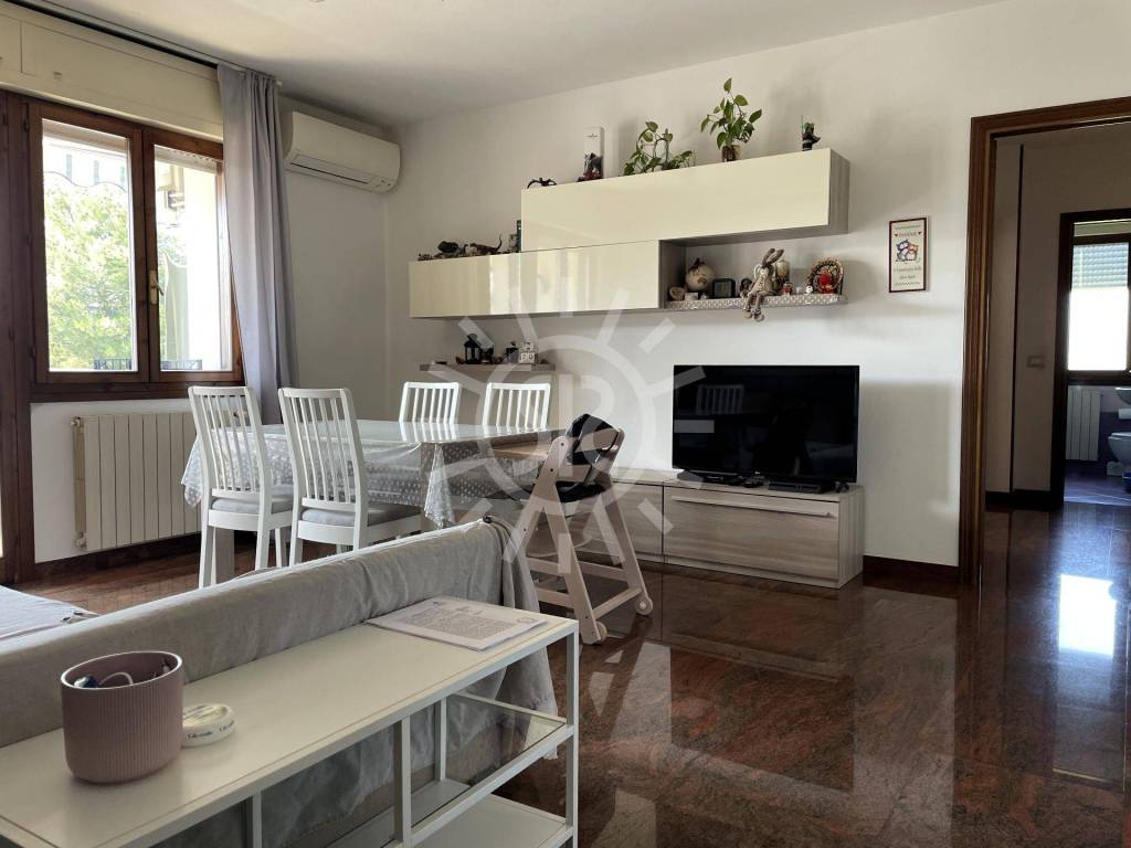 appartamento in vendita a Castel San Pietro Terme in zona Osteria Grande