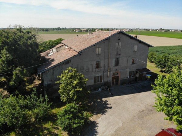 casale in vendita a Castel San Pietro Terme