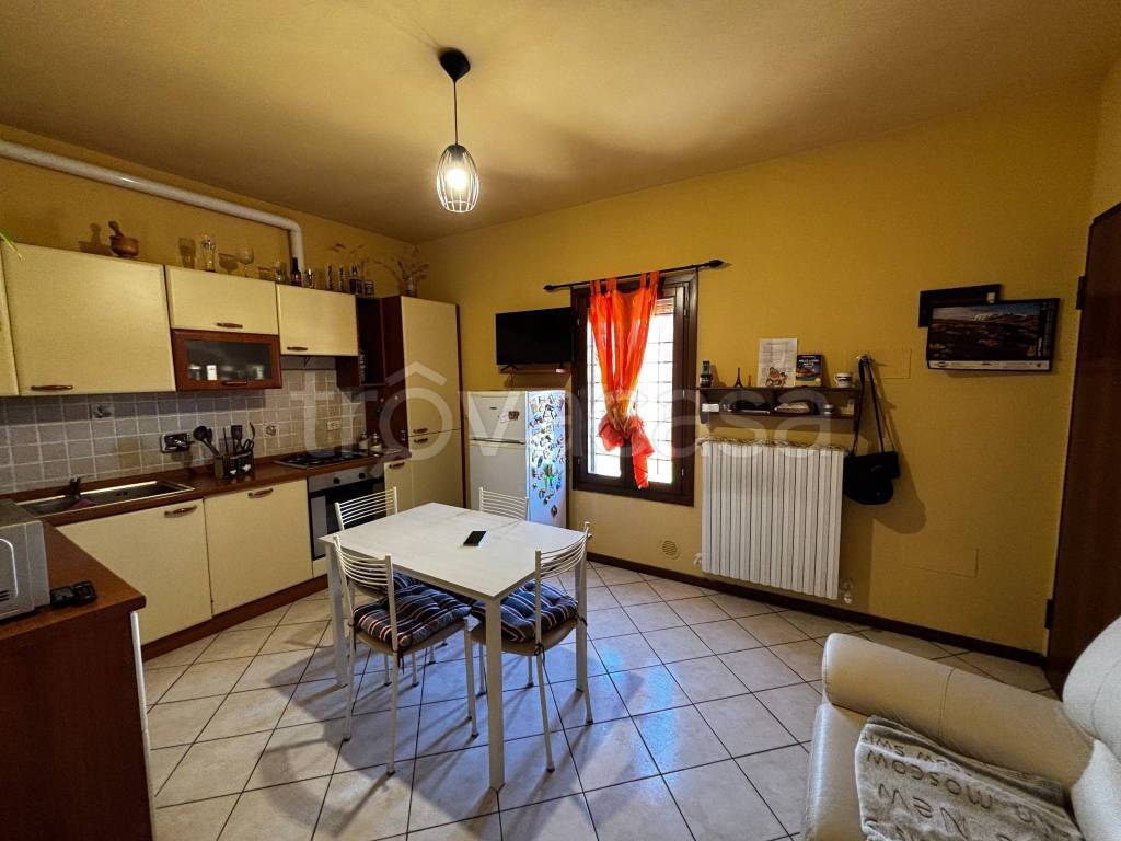 appartamento in vendita a Castel San Pietro Terme in zona Gaiana