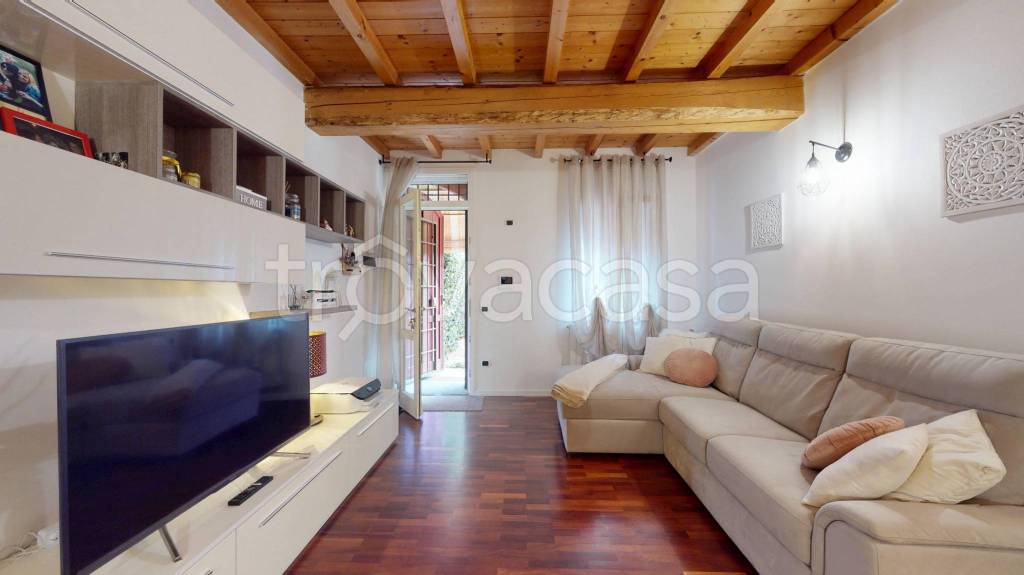 appartamento in vendita a Castel San Pietro Terme in zona Gaiana