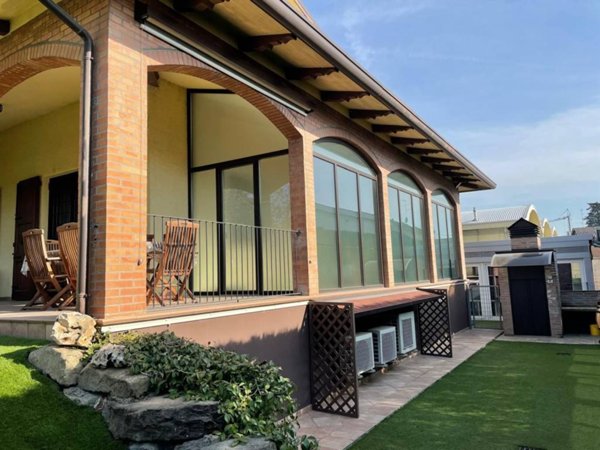 casa indipendente in vendita a Castel San Pietro Terme