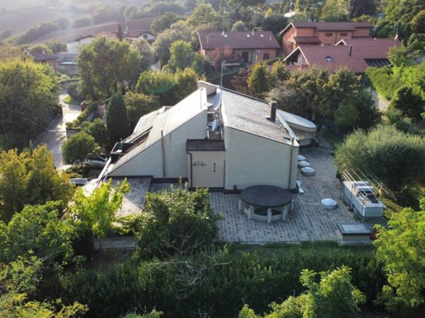casa indipendente in vendita a Castel San Pietro Terme