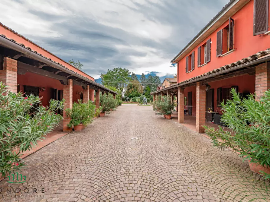 villa in vendita a Castel San Pietro Terme