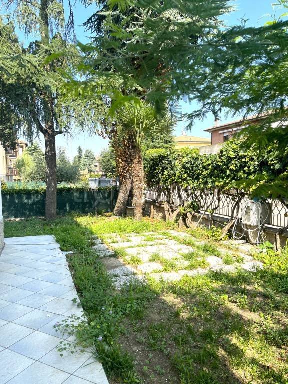 appartamento in vendita a Castel San Pietro Terme in zona Osteria Grande