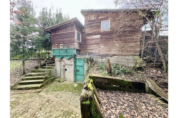 locale di sgombero in vendita a Castel San Pietro Terme