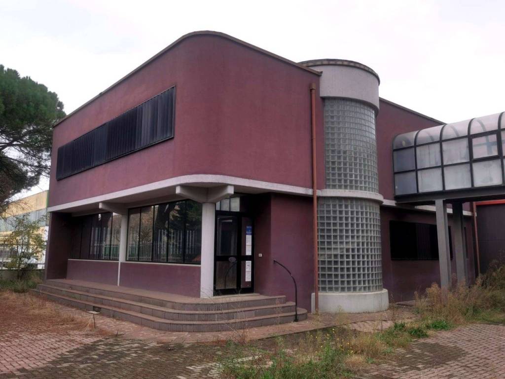 ufficio in vendita a Castel San Pietro Terme in zona Osteria Grande