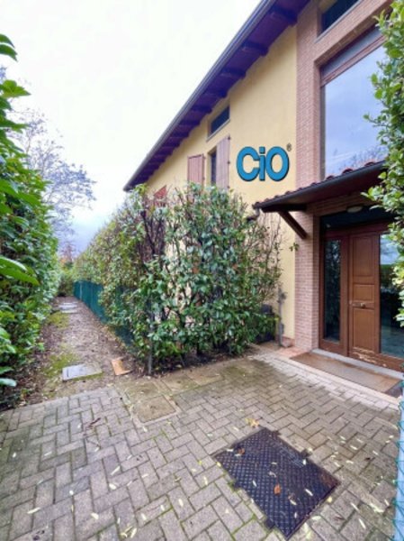 appartamento in vendita a Castel San Pietro Terme in zona Magione