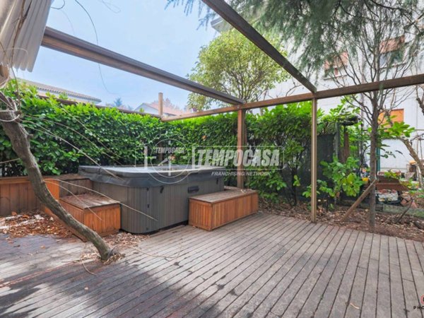 appartamento in vendita a Castel San Pietro Terme in zona Osteria Grande