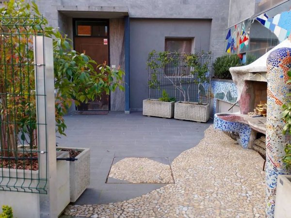 negozio in vendita a Castel San Pietro Terme in zona Osteria Grande