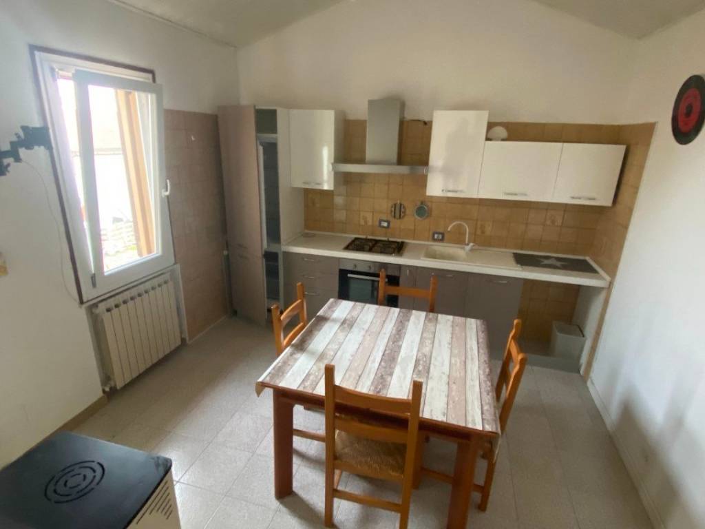 appartamento in vendita a Castel San Pietro Terme in zona Osteria Grande