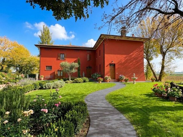 casa indipendente in vendita a Castel San Pietro Terme