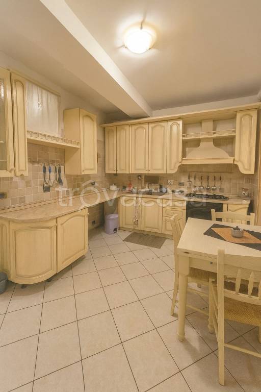 appartamento in vendita a Castel San Pietro Terme in zona Osteria Grande