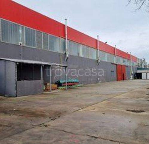 capannone in vendita a Castel San Pietro Terme in zona Osteria Grande